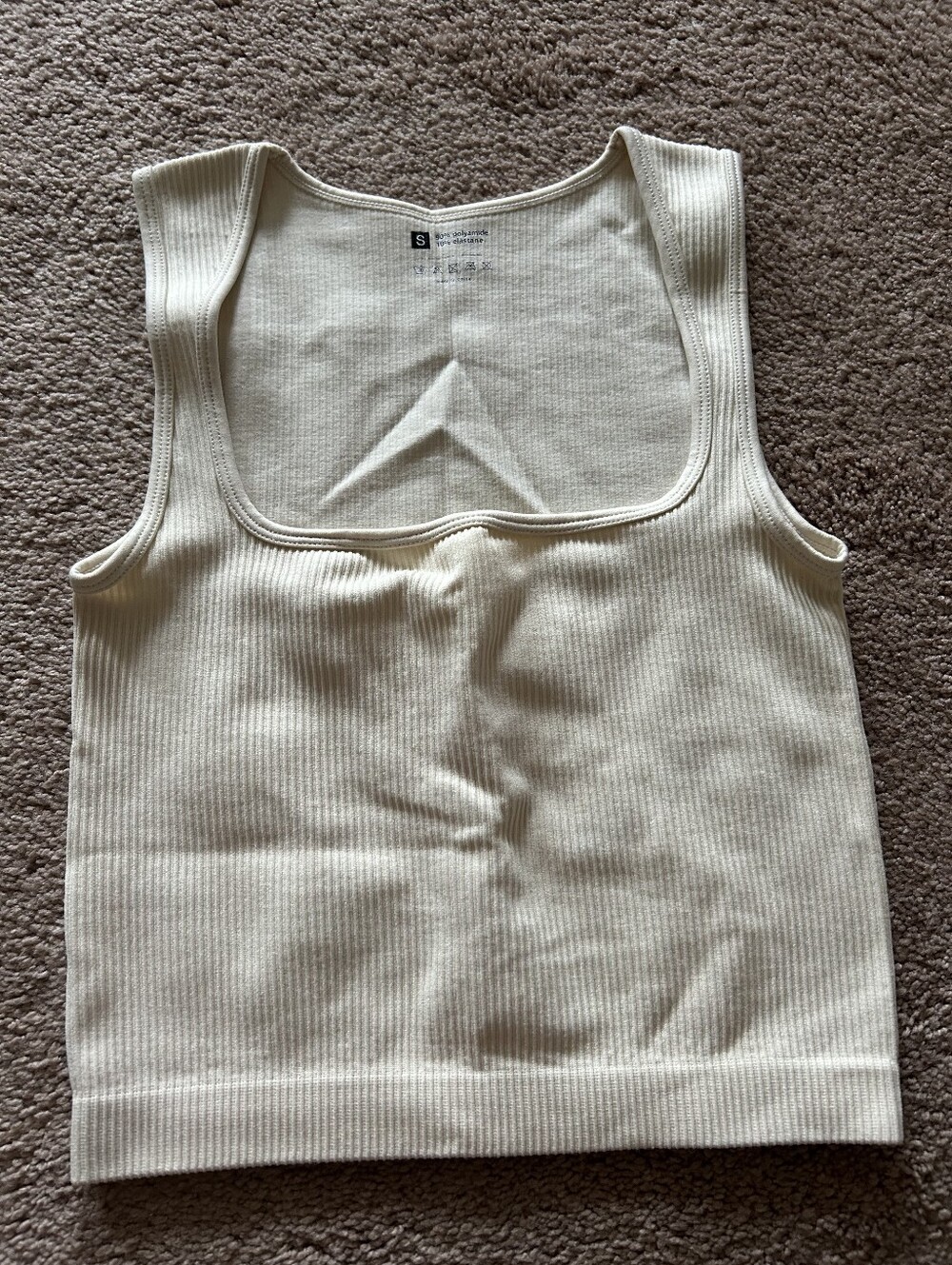 Creme Workout Tank Size Small